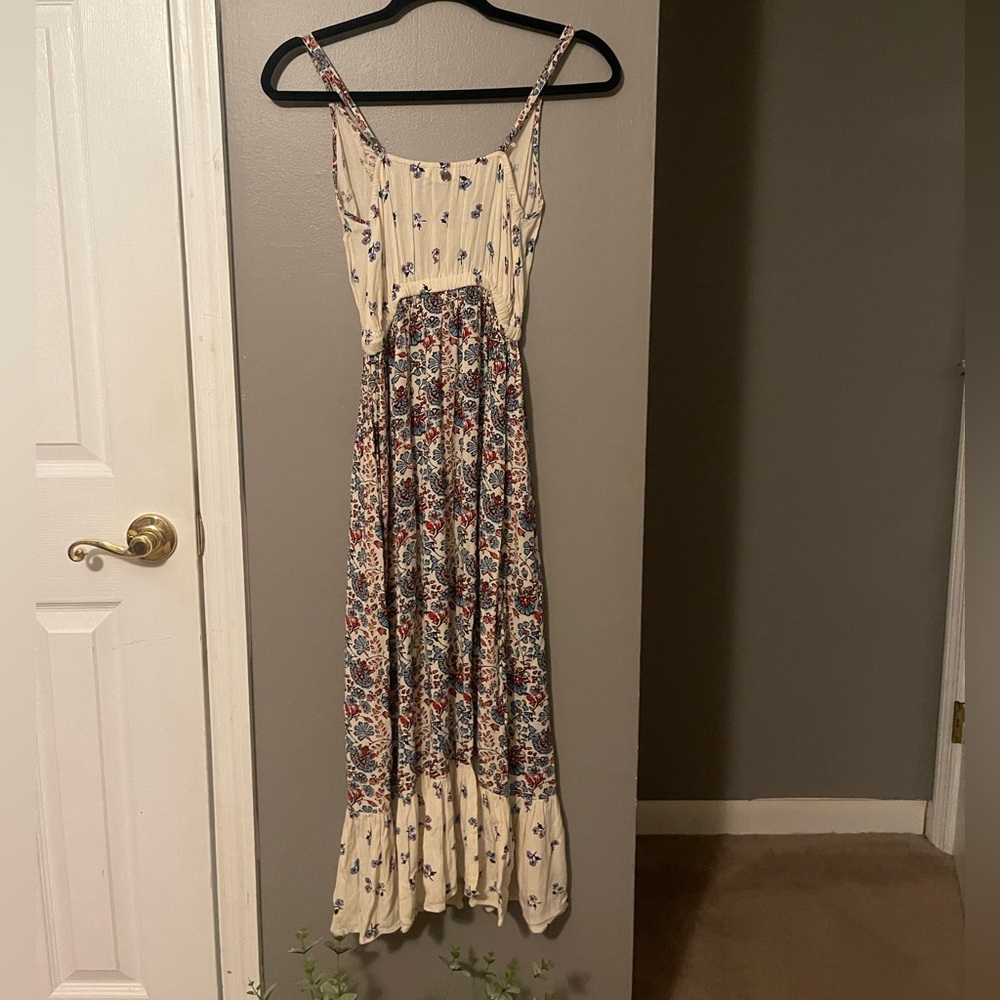 172 Billabong Cream Floral Midi Dress - Picture 4 of 4